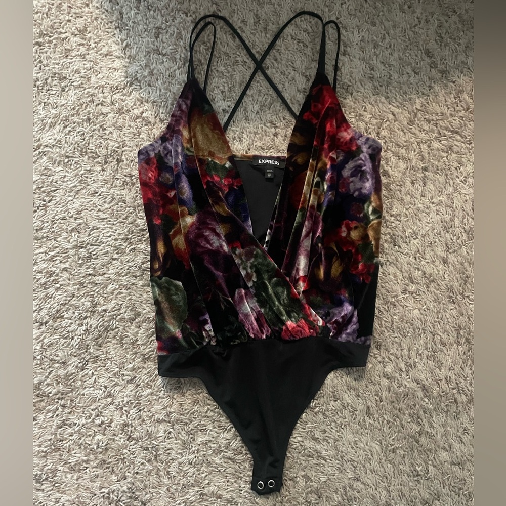 Women’s express low front crushed velvet multicolored bodysuit. Size XS …